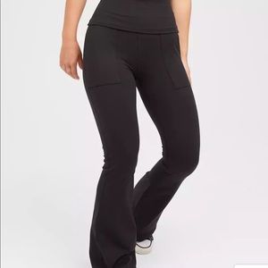 Aerie Offline High Rise Foldover Flare Legging